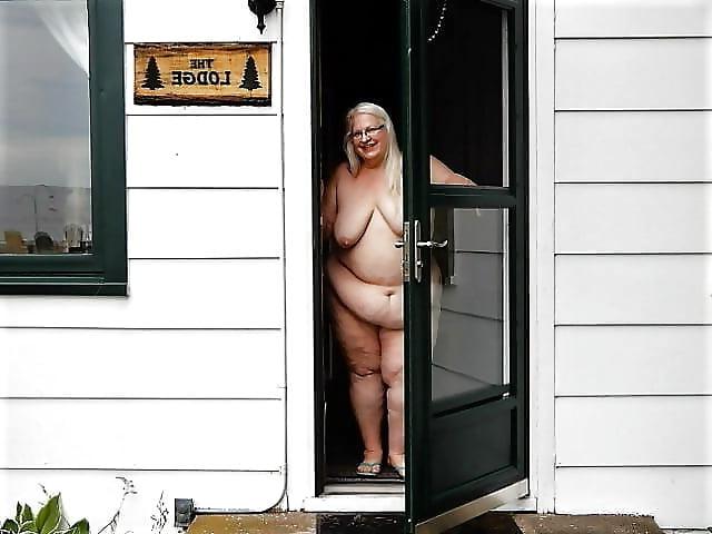 16P Bbw mix 521 (Grey hair granny)