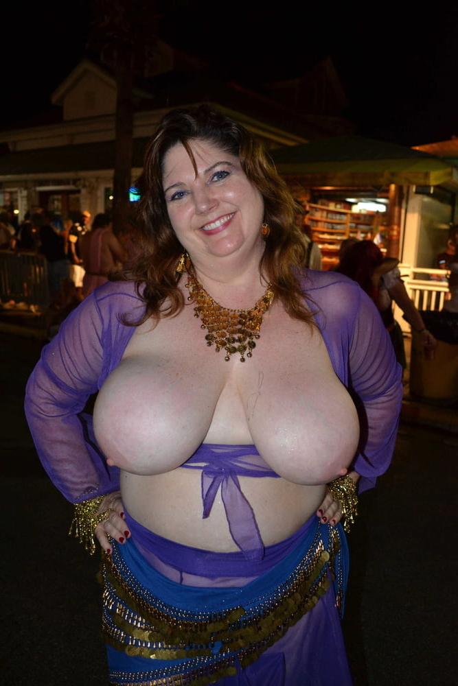 25P Udderly Magnificent Melons 11