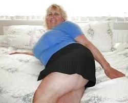 25P Huge tits Gilf