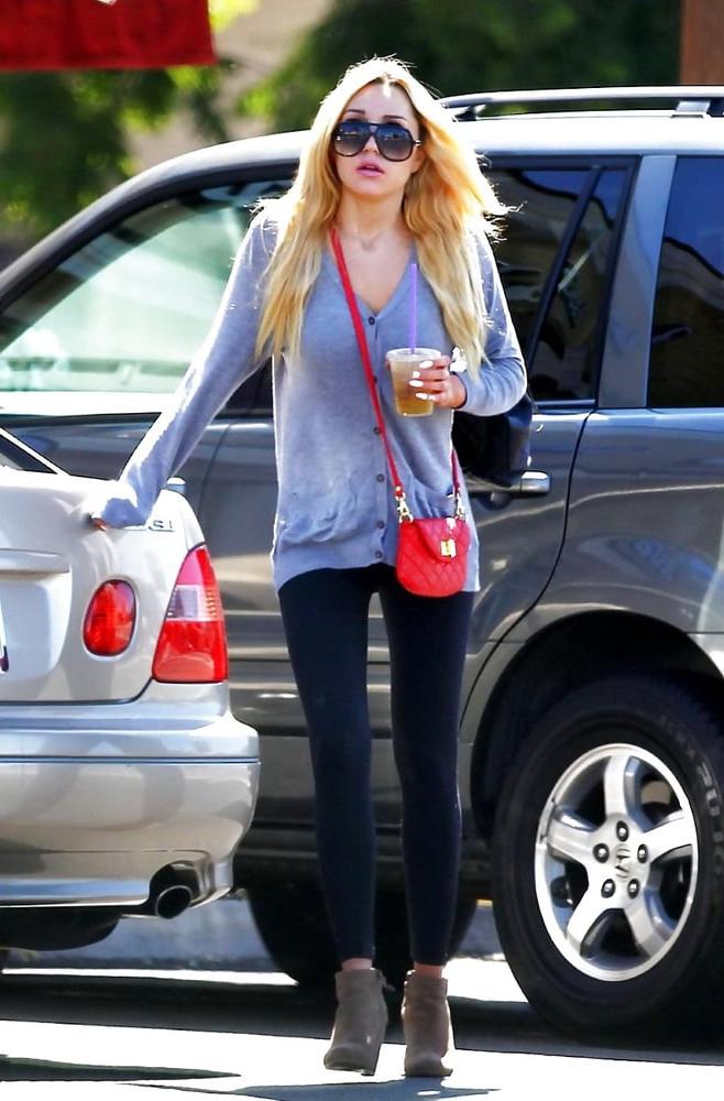 25P Celebrity Hot 250 - #234 Amanda Bynes