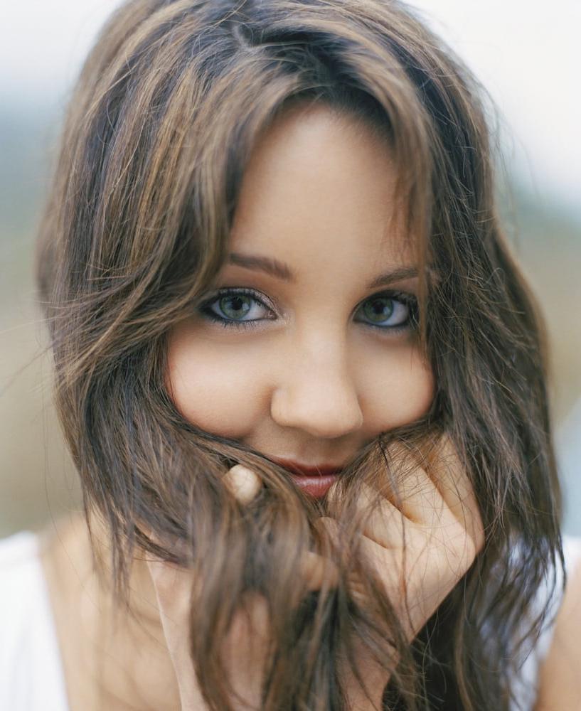 25P Celebrity Hot 250 - #234 Amanda Bynes