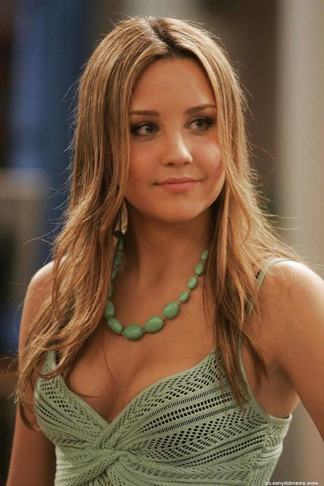 25P Celebrity Hot 250 - #234 Amanda Bynes