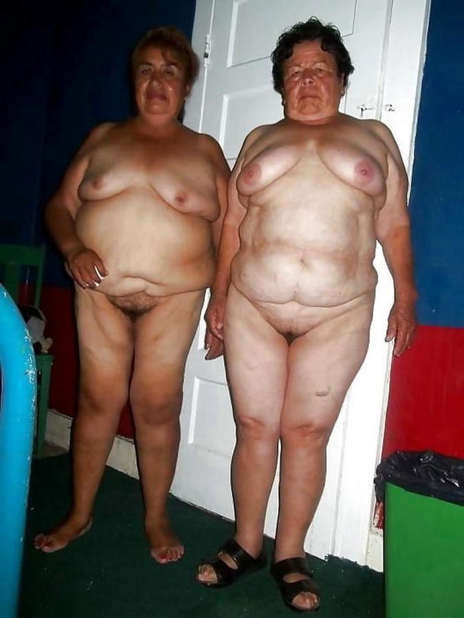 25P From MILF to GILF with Matures in between 165