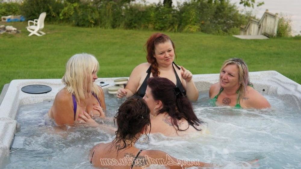 25P Von MILF bis GILF mit Reife dazwischen 152