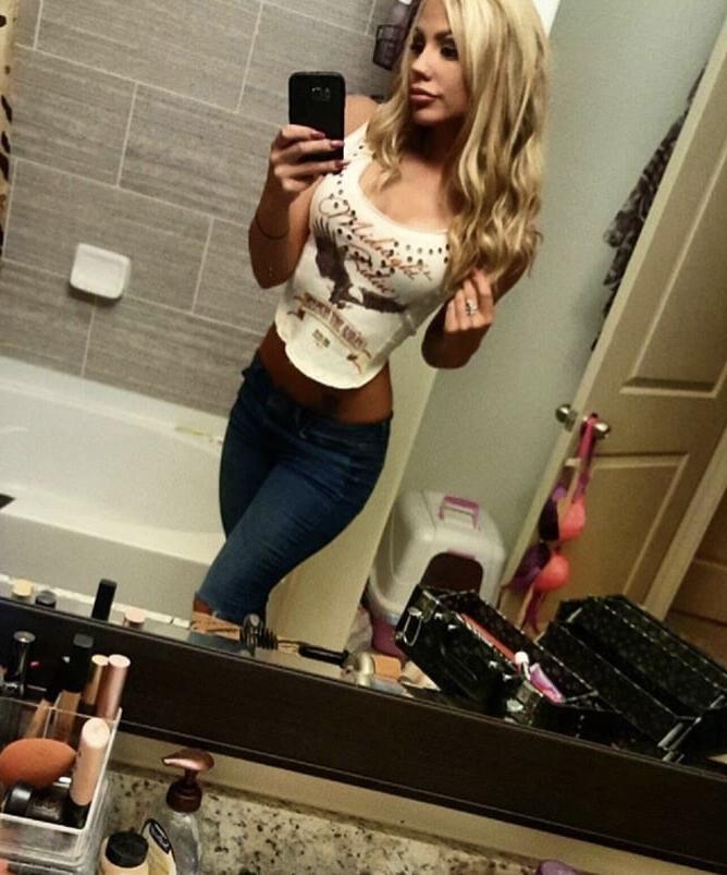 17P Rzacz3 Polish Girl