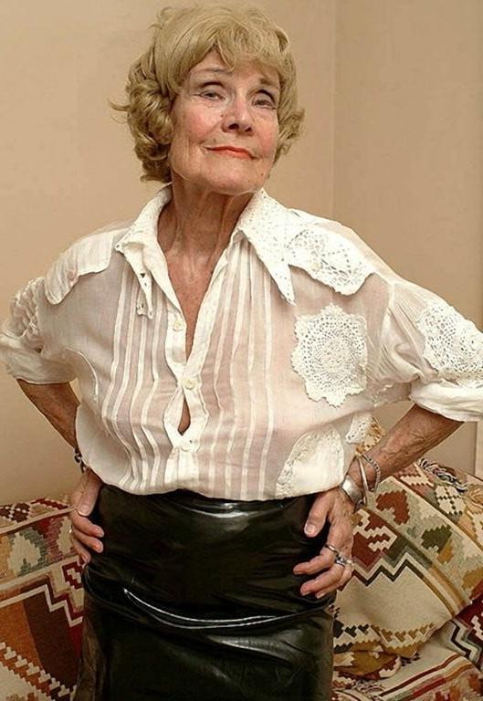 25P 70+ gilf still very sexy