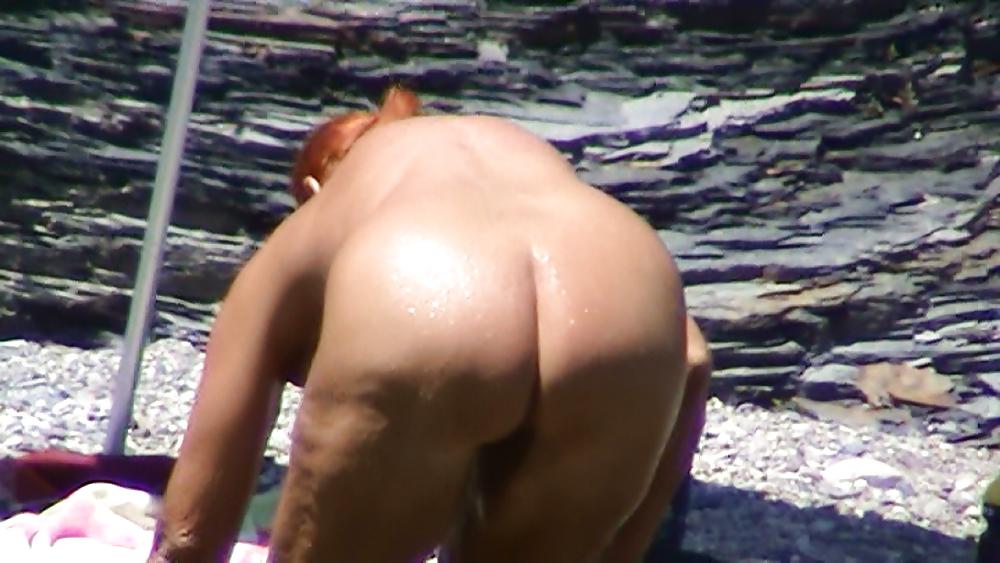 25P Exhibitionists,big boobs,extreme ass