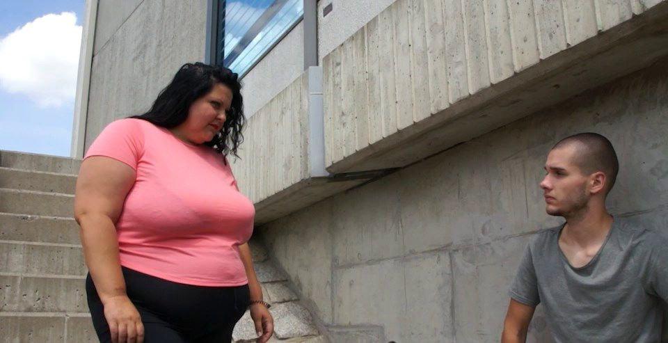 25P 818. BBW mature slut