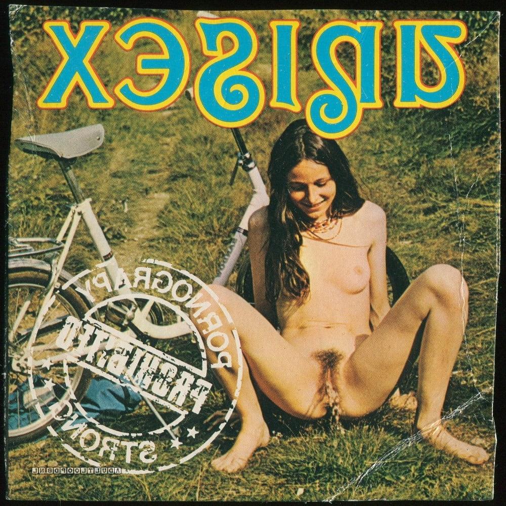17P Vintage European film covers (70's)