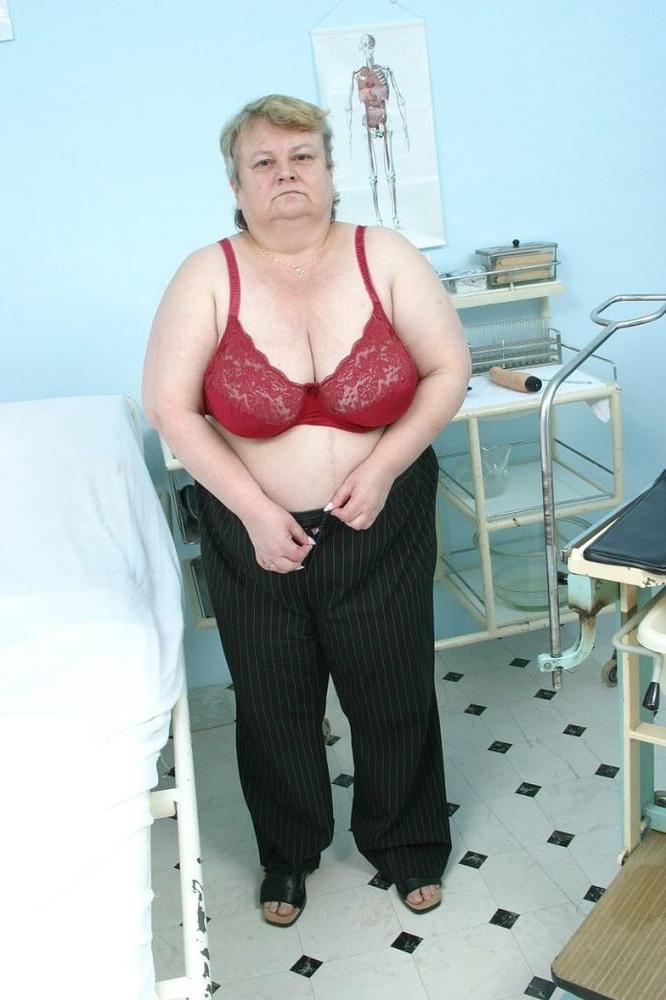 16P Bbw mix 406 (Granny Marie)