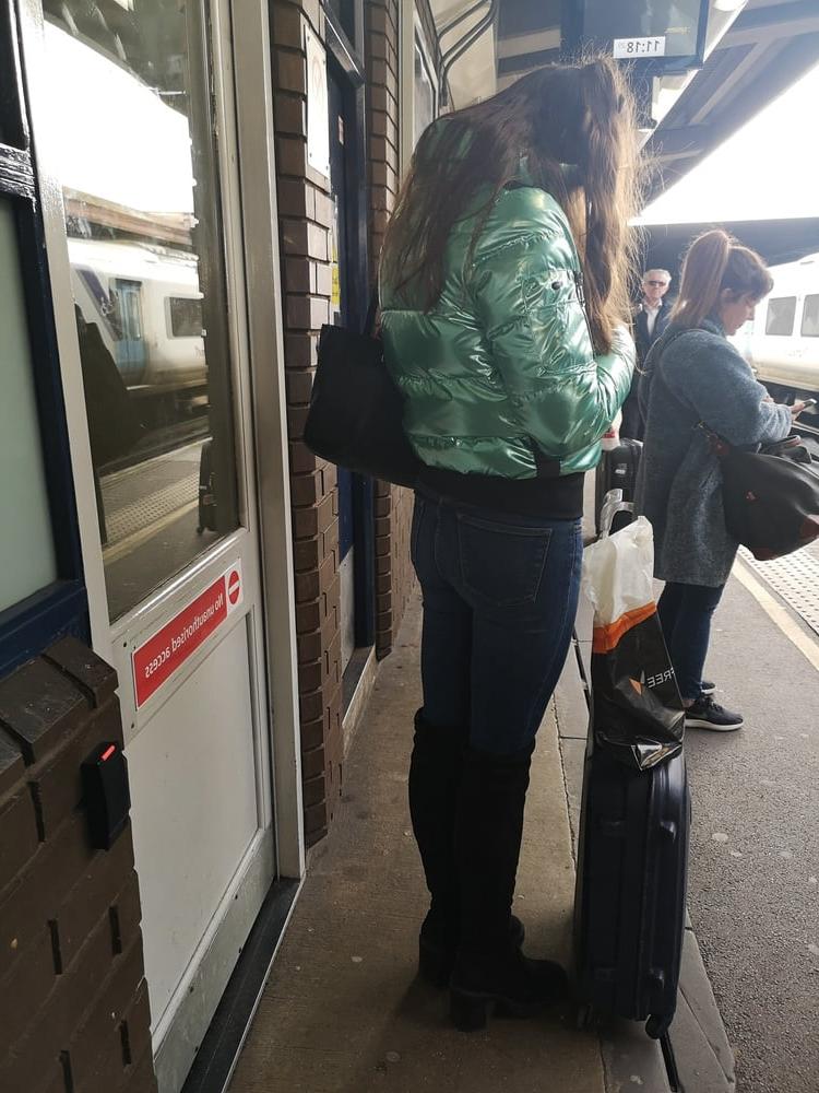 15P Tall Girl  in Leggings
