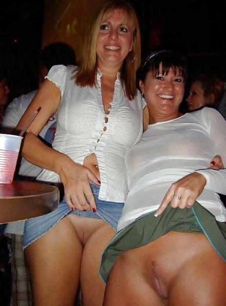 25P Milfs they are so damm horny