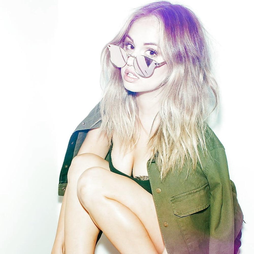 25P Celebrity Hot 250 - #238 Debby Ryan