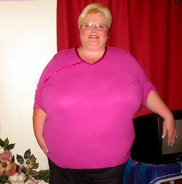 16P Bbw mix 358 (Older dressed women)