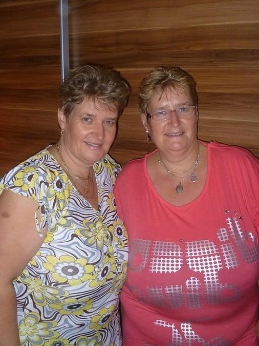 16P Bbw mix 358 (Older dressed women)