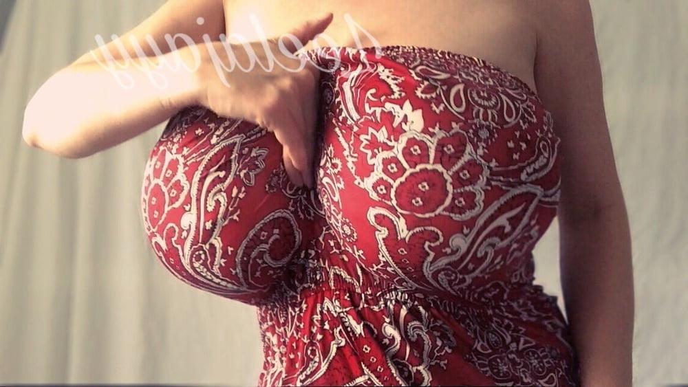 25P Big Fat Tits to Suck and Cum On