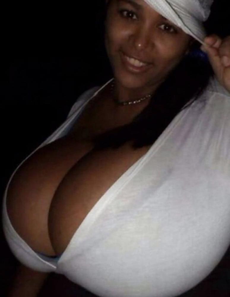 25P From MILF to GILF with Matures in between 163