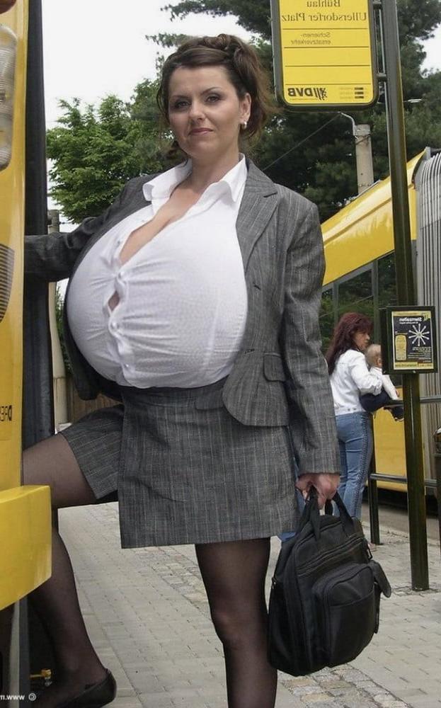 25P From MILF to GILF with Matures in between 163