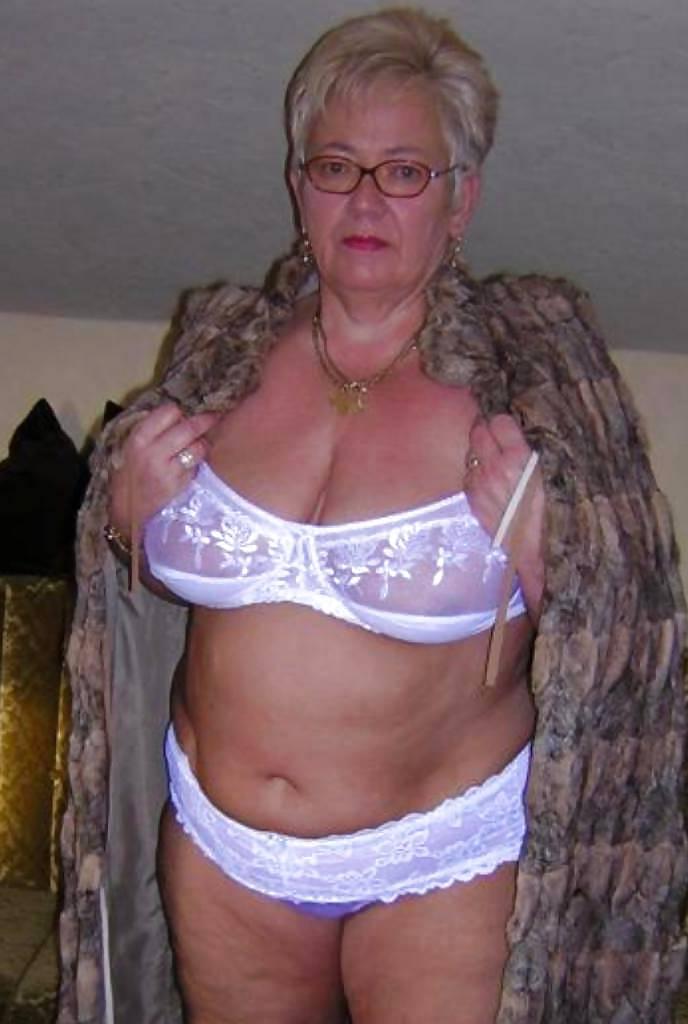 20P Mature-BBW-Ladies 151