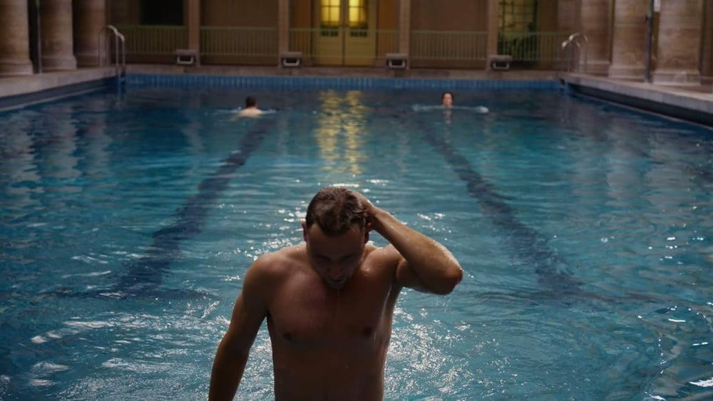 25P Männliche Berühmtheit Max Riemelt völlig nackte Vidcaps