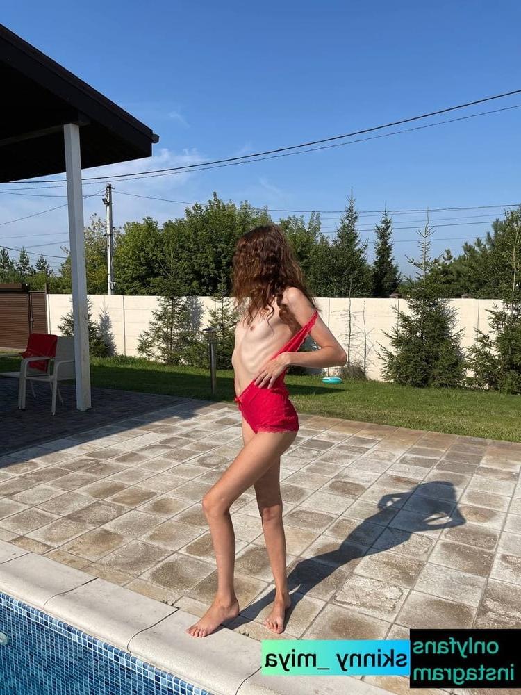 6P Slim skinny girl resting in the pool