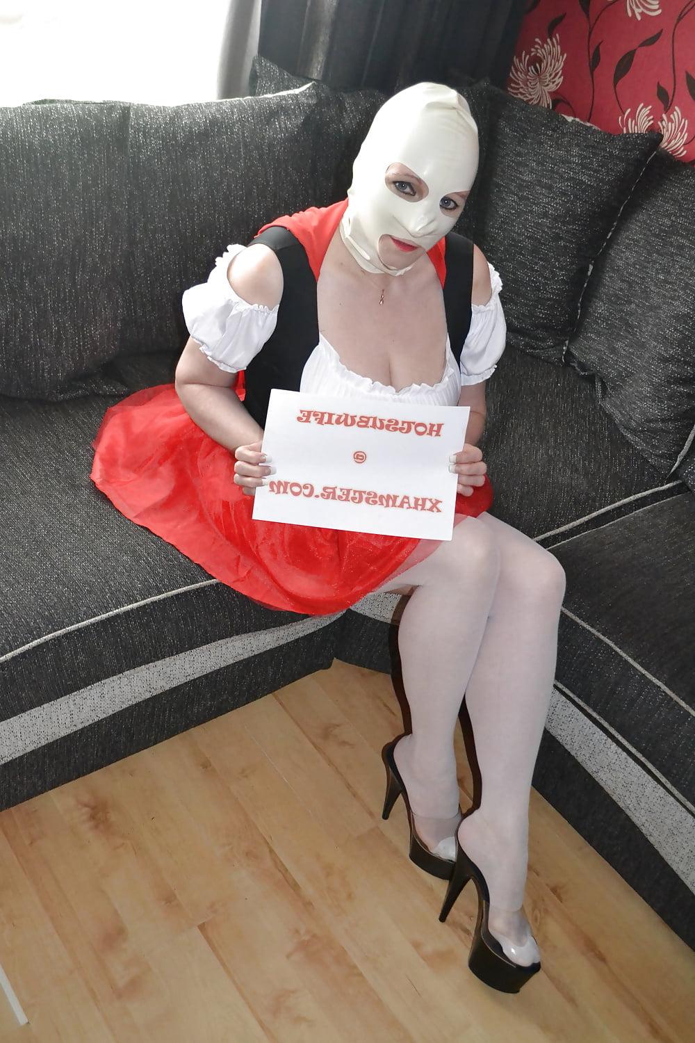 4P HOT SUBMISSIVE WIFE