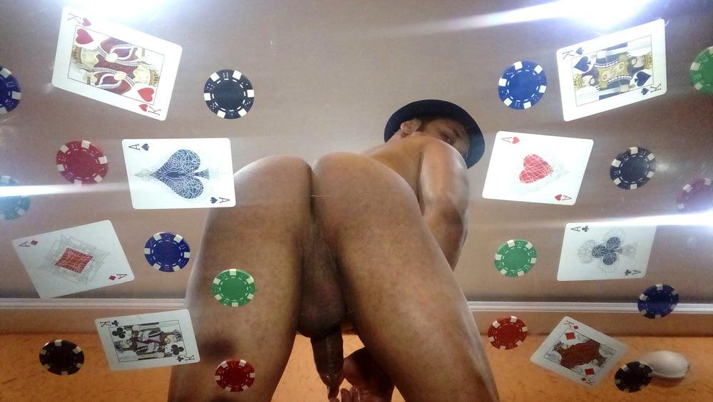 17P 35 - Strip Poker Prize