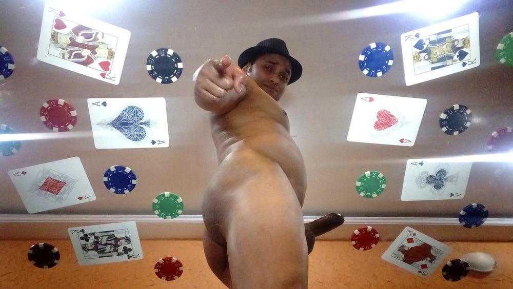 17P 35 - Strip Poker Prize