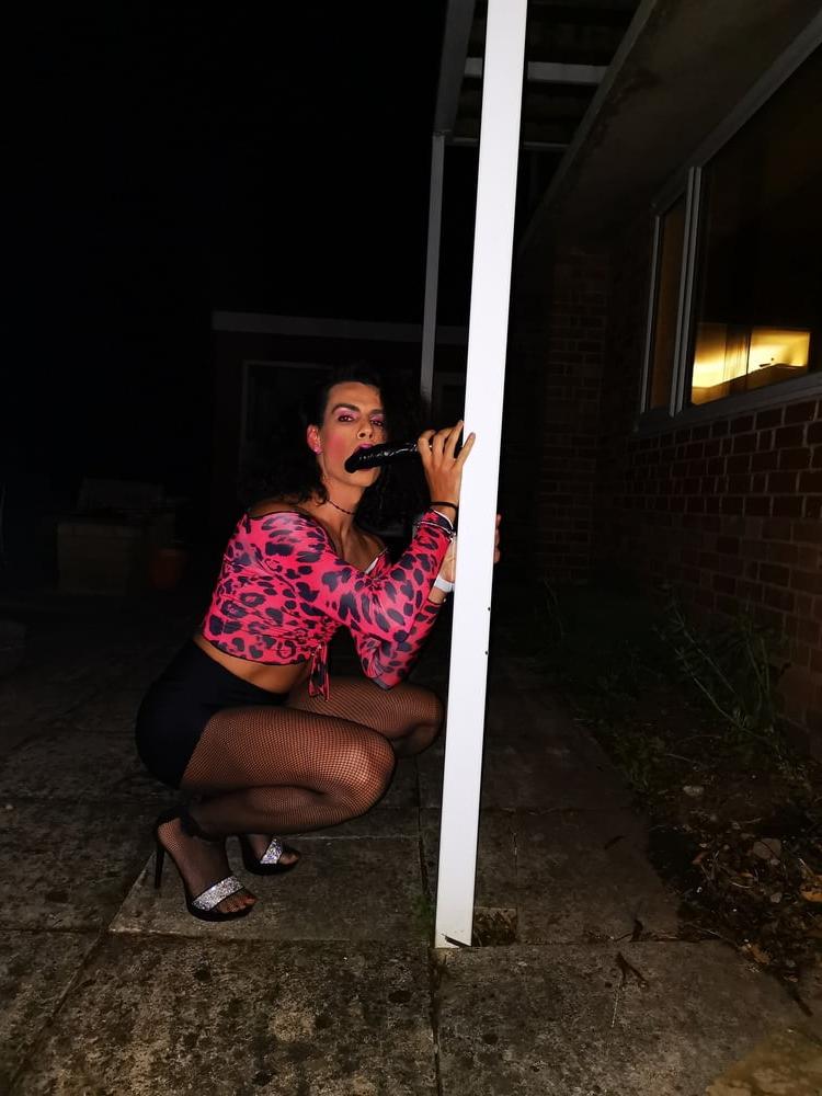 23P Cock sucking slut