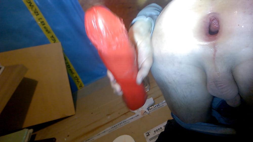 14P My new red dildo 7,8cm gape!