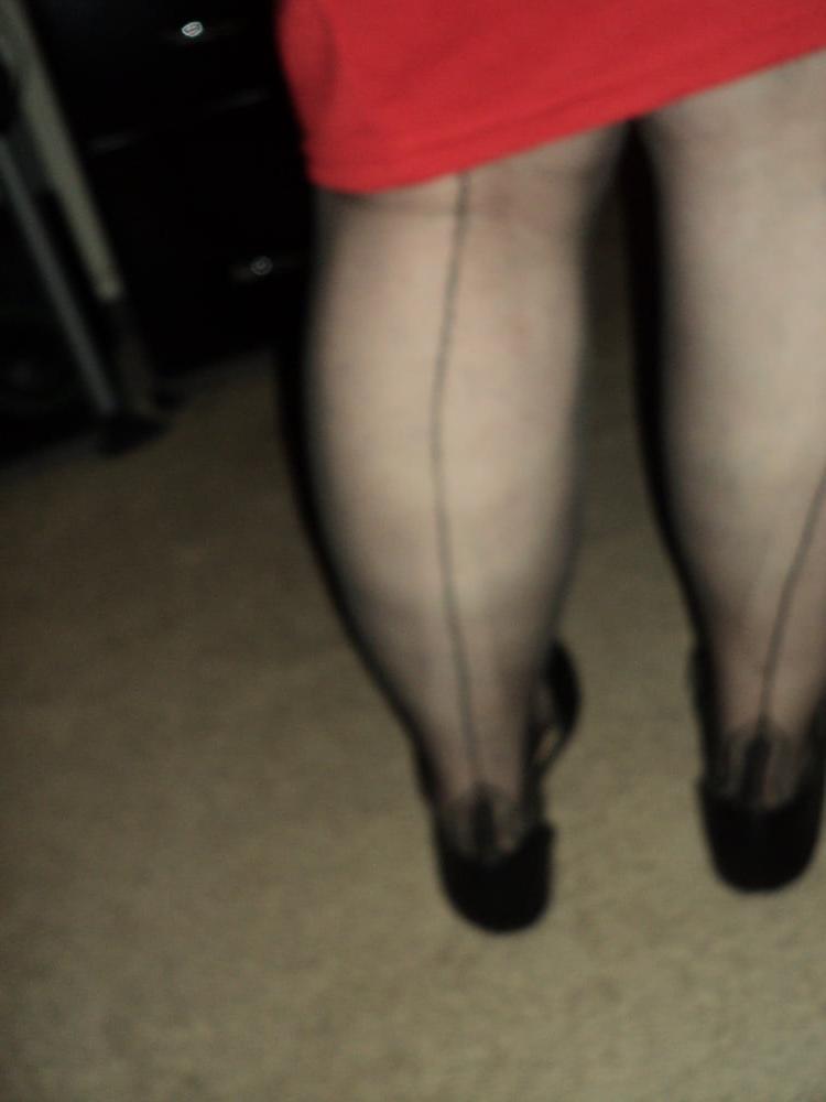 25P new pics and my new wedges and my nail polish hawl