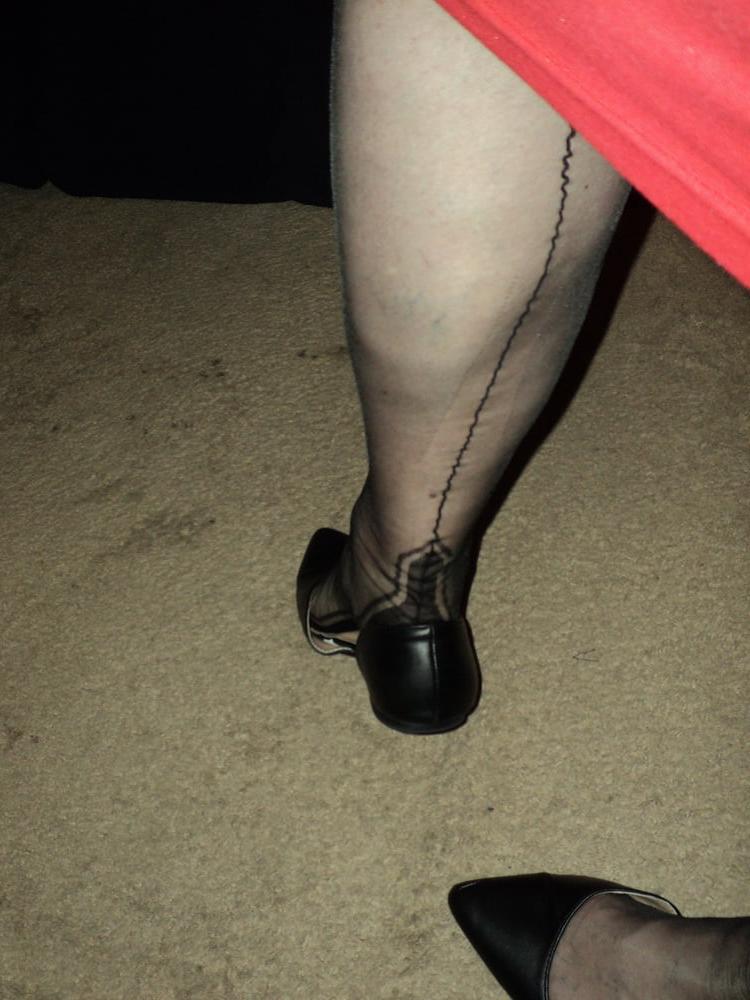 25P new pics and my new wedges and my nail polish hawl
