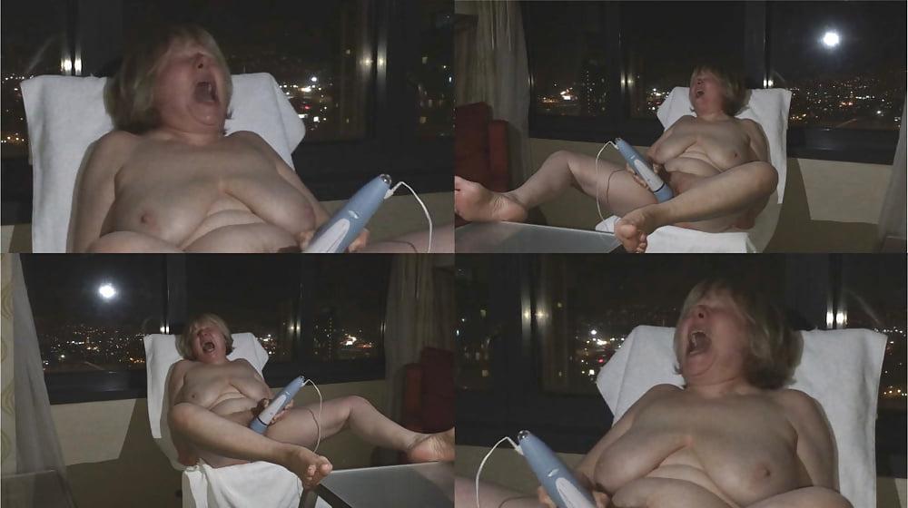 25P 63+ GILF gets off for voyeurs