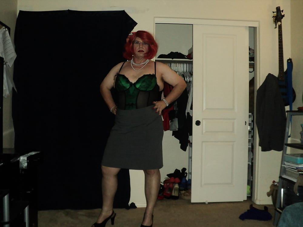 25P all  dressed and know one to fuck