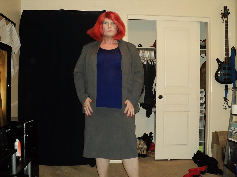 25P all  dressed and know one to fuck