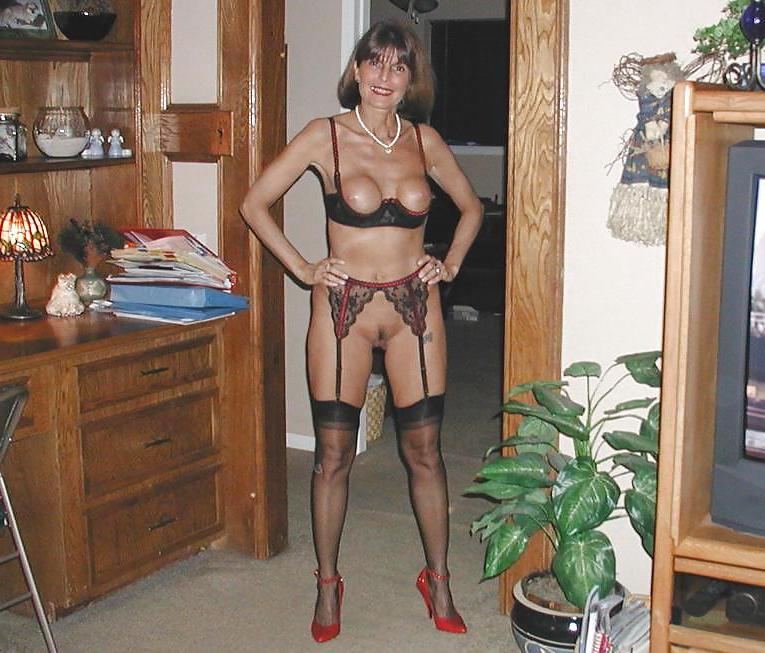 25P Vintage and Lingerie Fun 2