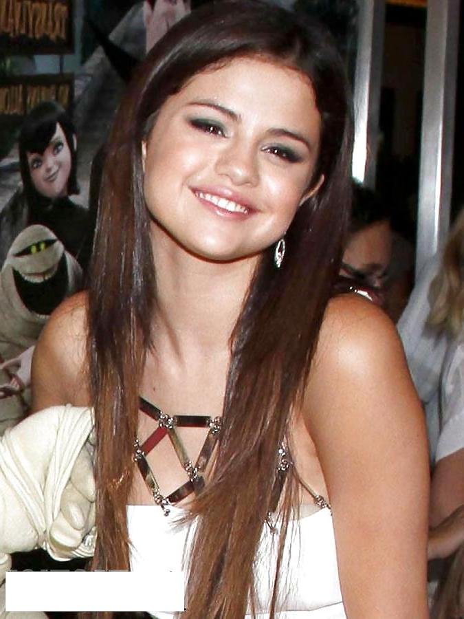 25P Selena Gomez mega collection 2