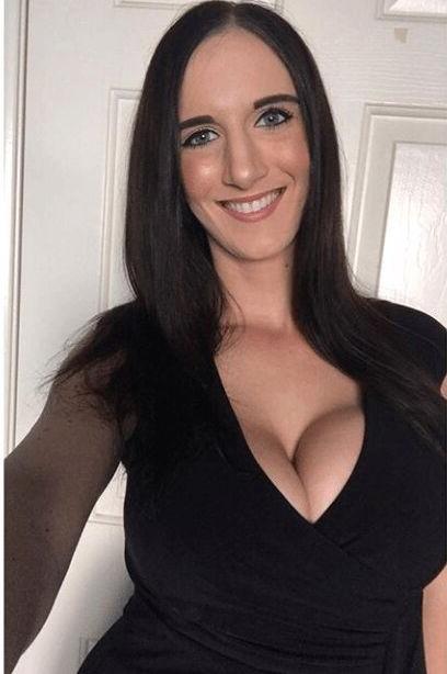 21P Dancingintheocean nude