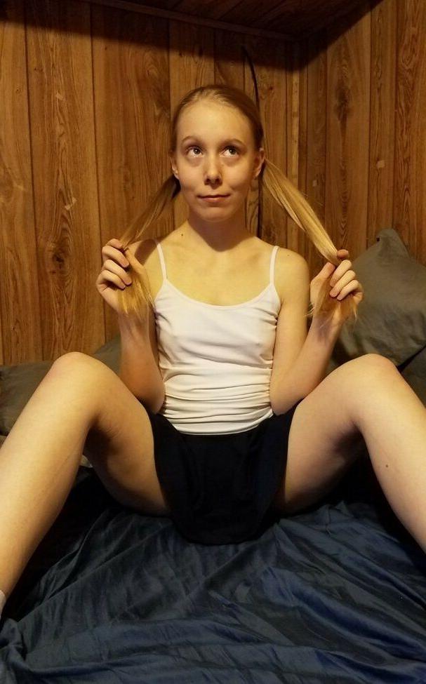 9P GwenHarveyX50 nude
