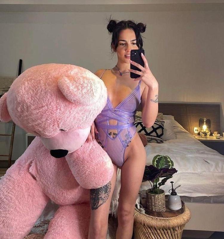 21P Miaxmon nude
