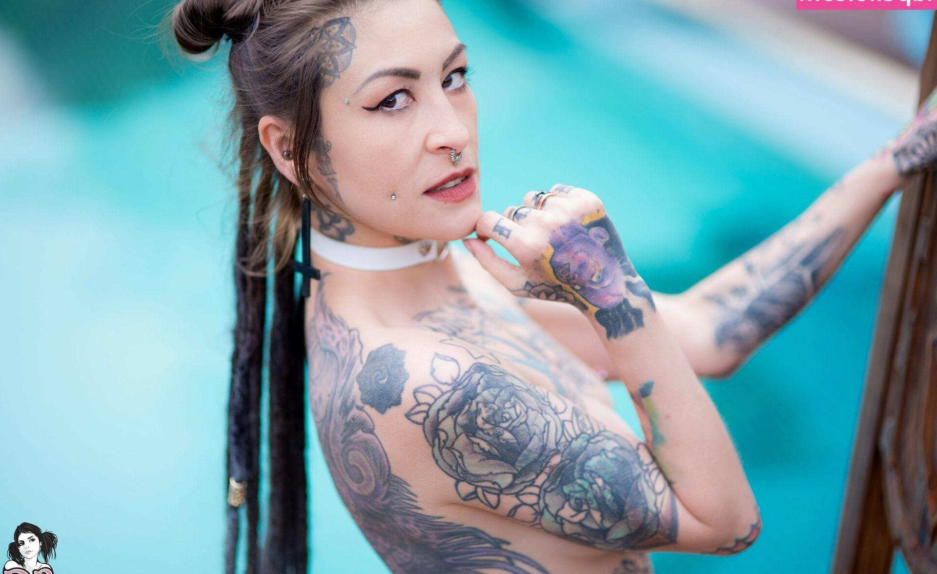18P Kasha Lee nude