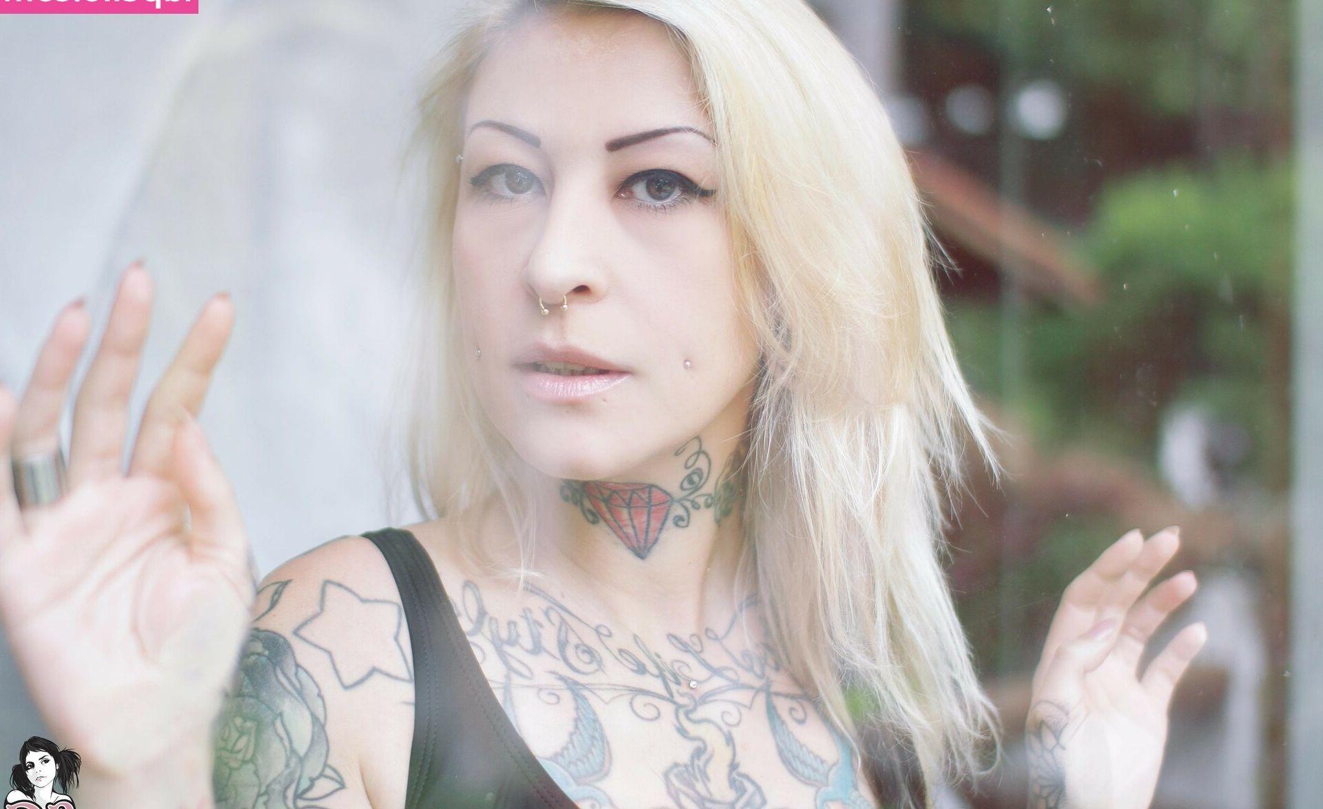 18P Kasha Lee nude