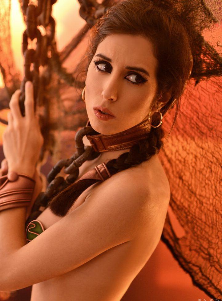 19P Mircosplay nude