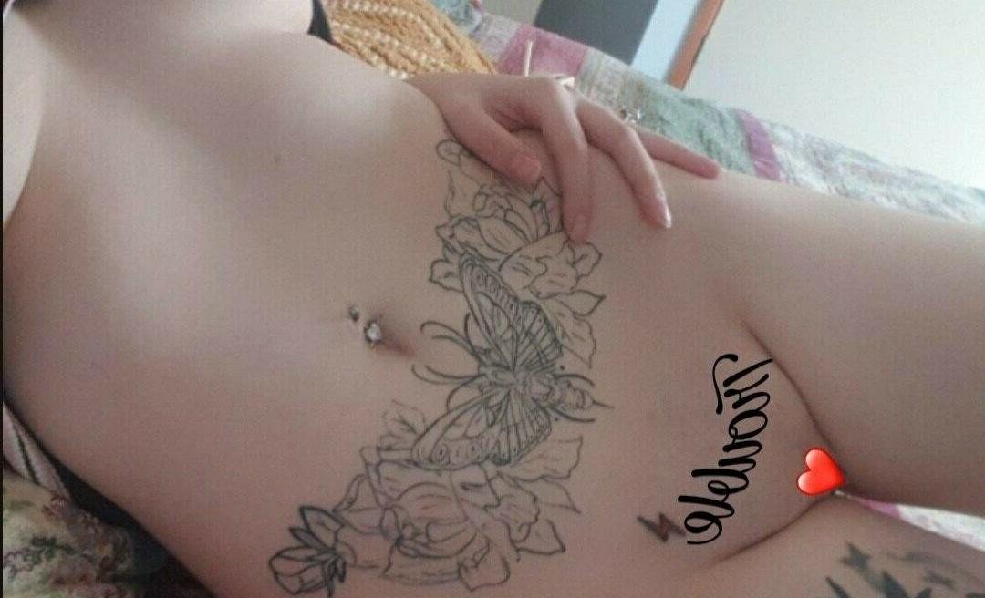 25P Christina.kay1 nude