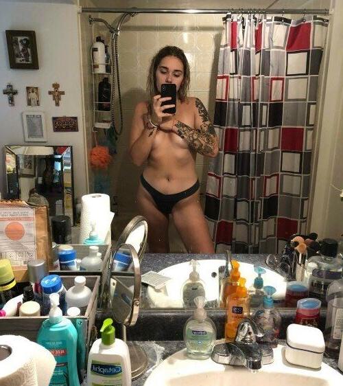 10P Mekkk nude