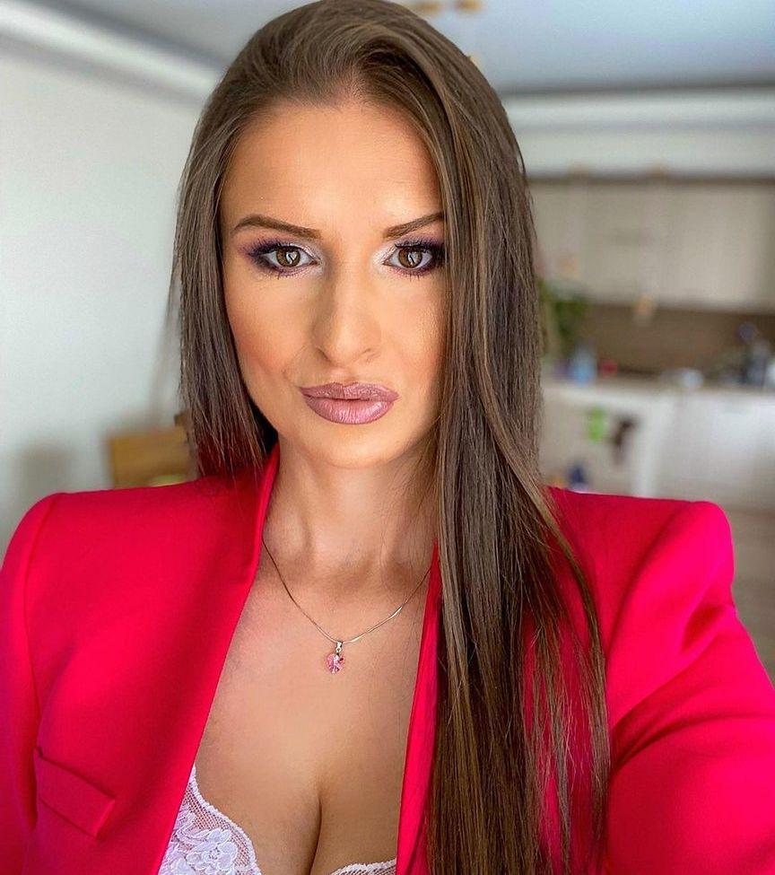 24P Ivanaristovskaaa nude