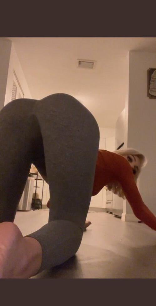19P Itsbaileebumblebee nude
