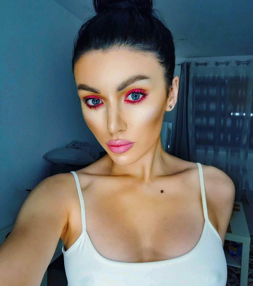 5P Denise Caissim nude