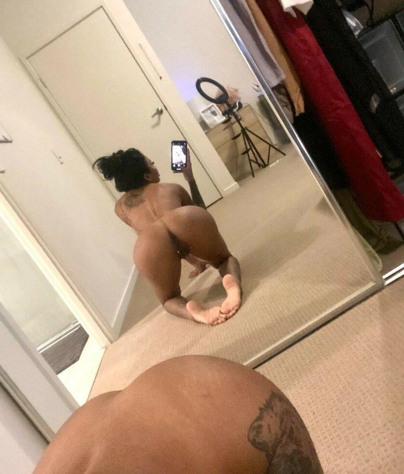 5P Misspiggyny nude