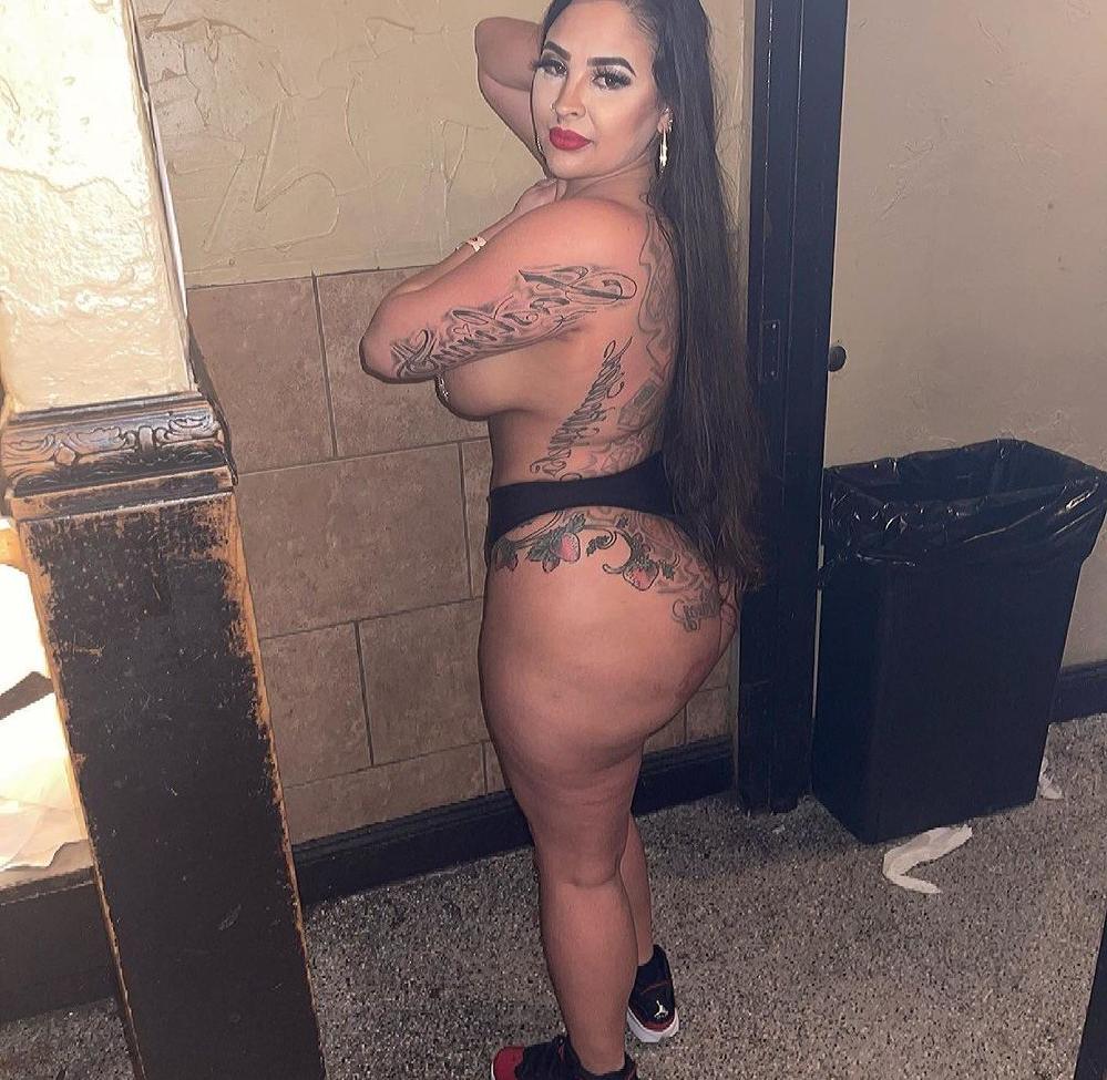 7P Jay King nude